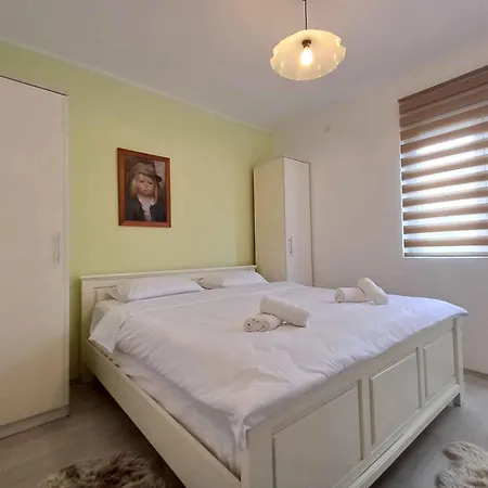 With A - C In Krk-insel Krk 45776 Apartament Krk Town